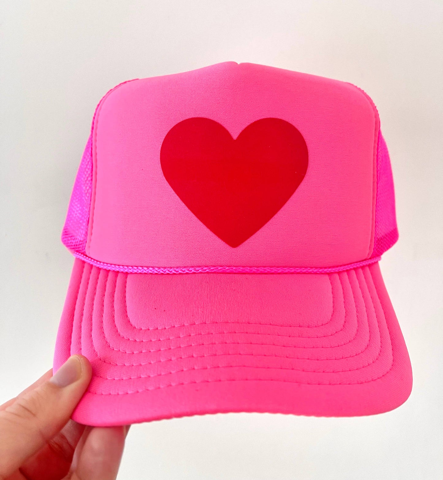 HEART ♥️: Red heart / Neon Pink hat